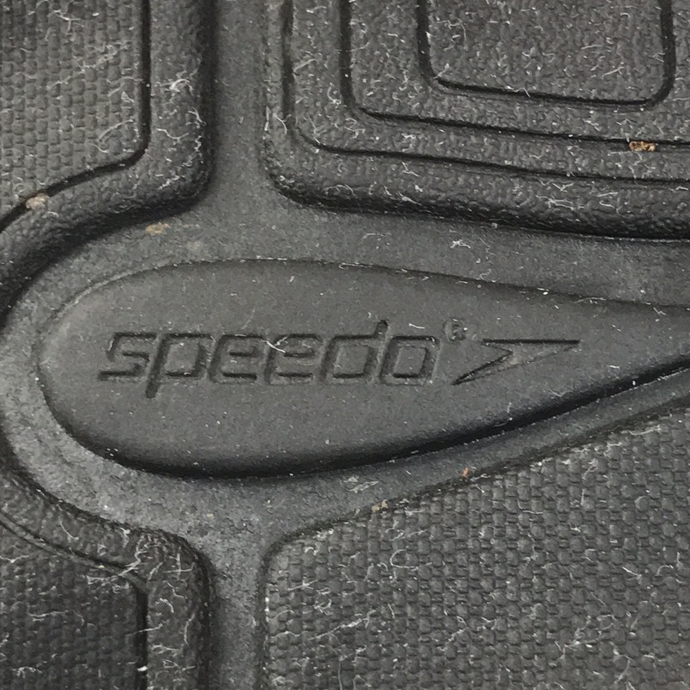 Speedo Sandals, Size 7 - Picture 7 of 9